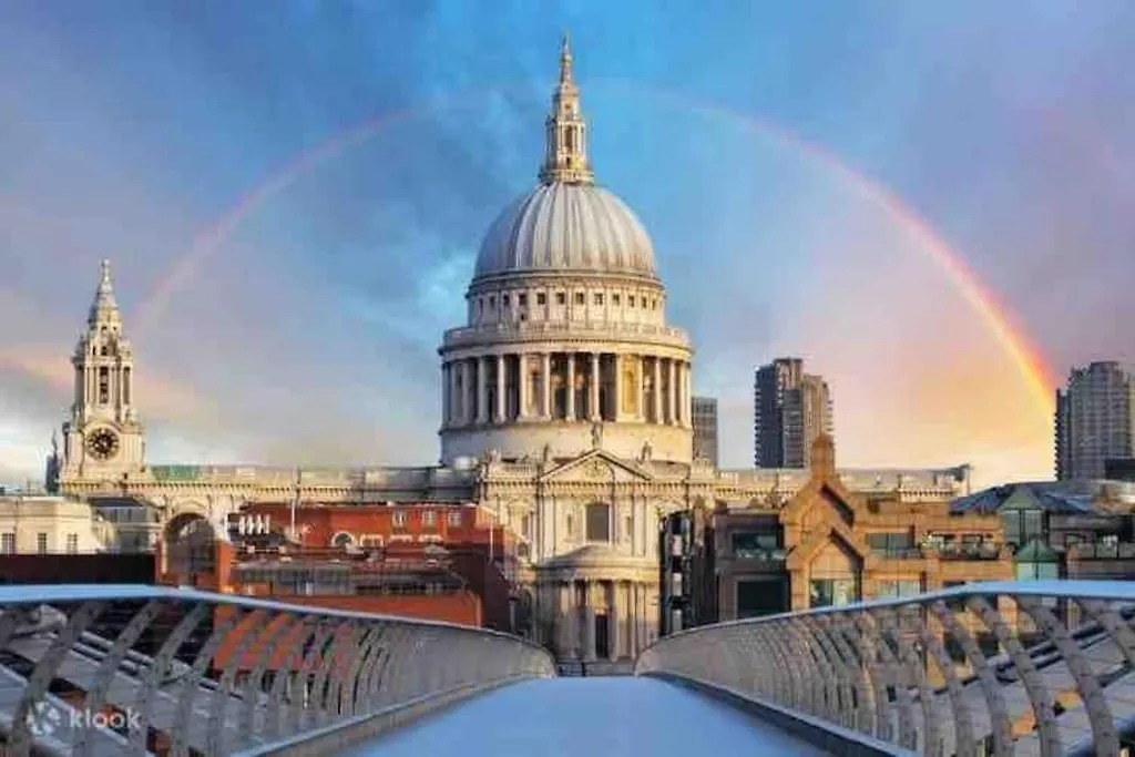 The Ivy Suite - Spacious London 3-Bed 0*,  United Kingdom